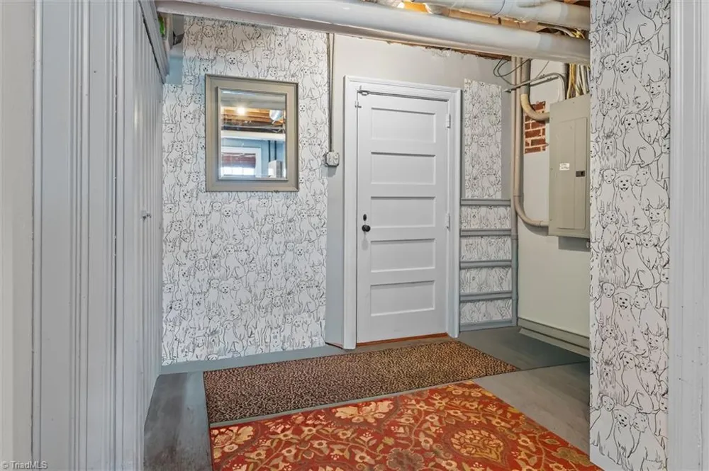 302 Cherry Street Mount Airy, NC 27030