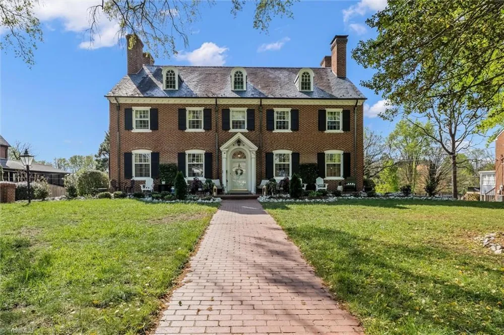 302 Cherry Street Mount Airy, NC 27030