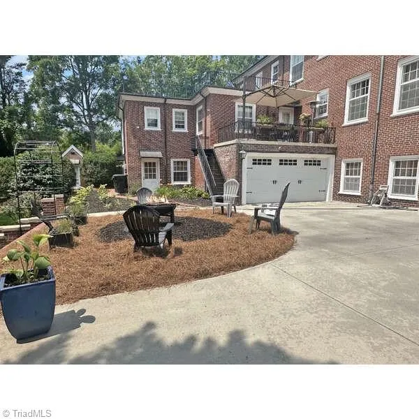 302 Cherry Street Mount Airy, NC 27030
