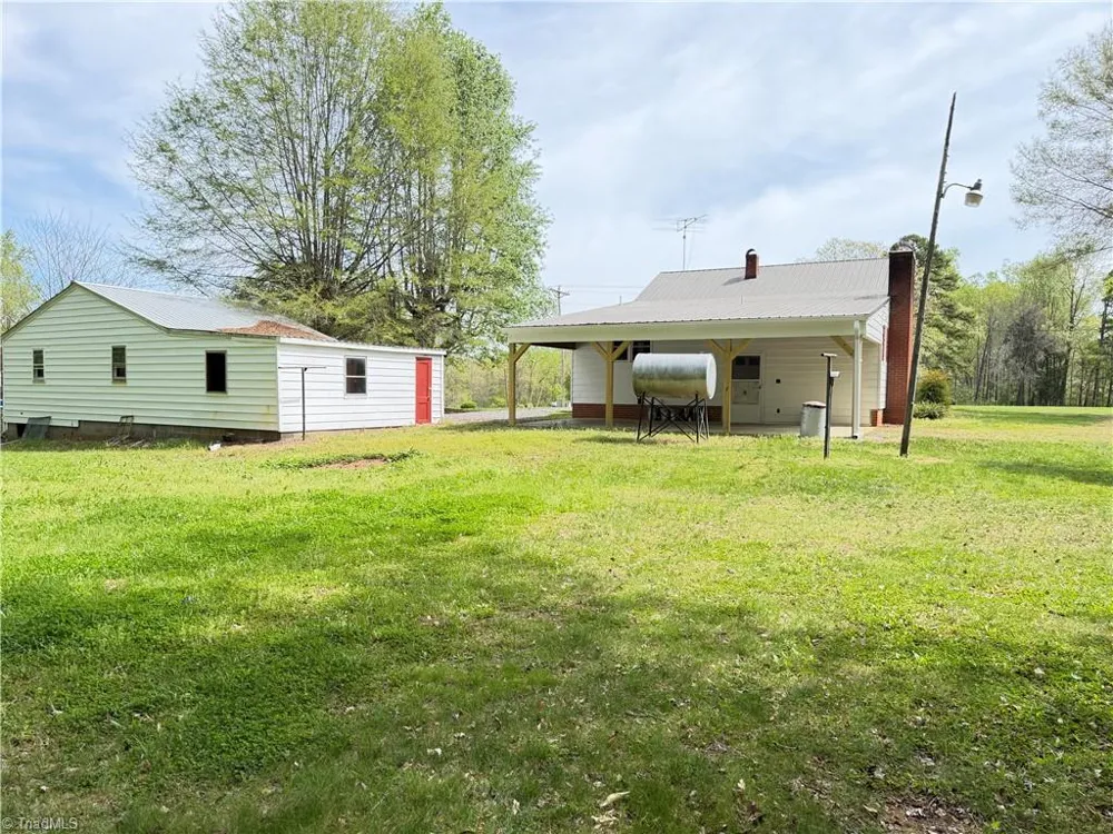 599 Cornatzer Road Mocksville, NC 27028