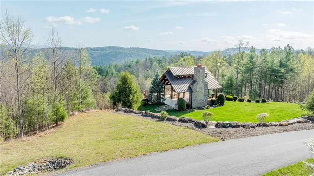 59(7C) 60 (6) Cielo Falls Drive Purlear, NC 28665