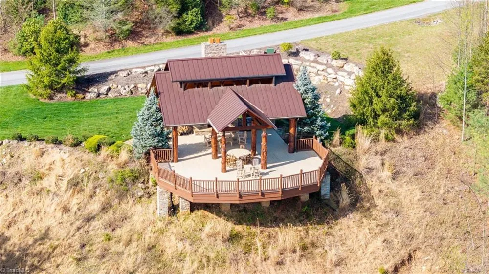59(7C) 60 (6) Cielo Falls Drive Purlear, NC 28665