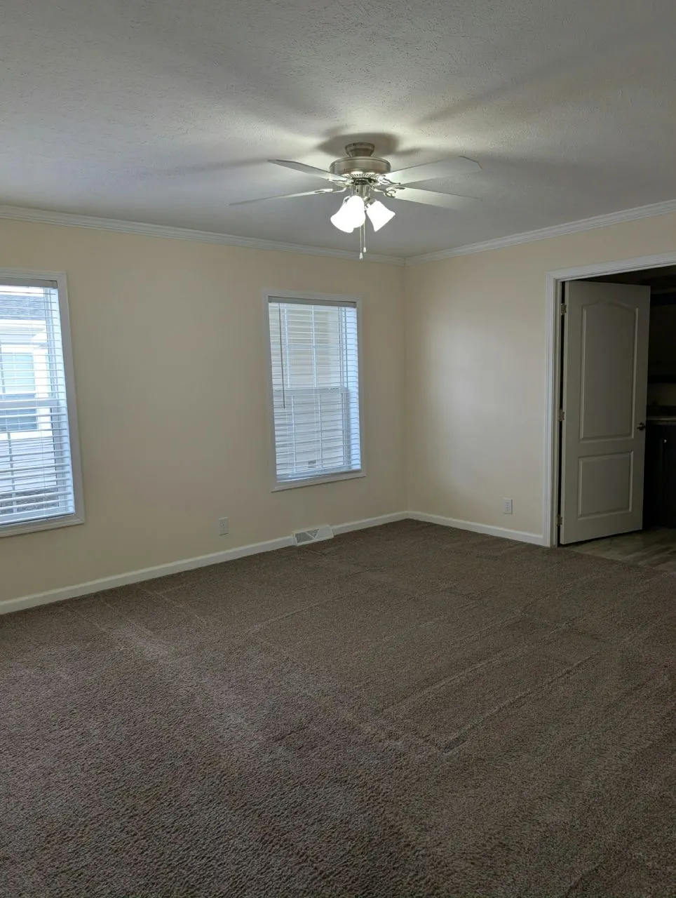 52668 Cedarwood Ct., #30 Chesterfield, MI 48051