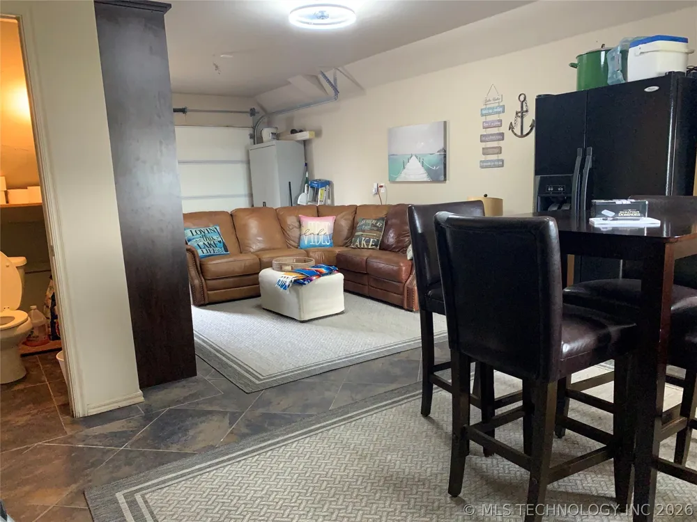 330 Lakeshore Drive #330 Eufaula, OK 74432