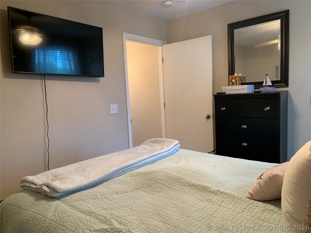 330 Lakeshore Drive #330 Eufaula, OK 74432