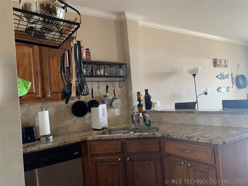 330 Lakeshore Drive #330 Eufaula, OK 74432