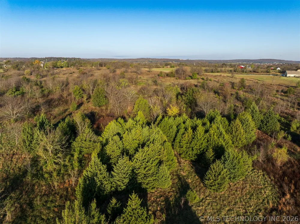 6 W 195th Street S Mounds, OK 74047