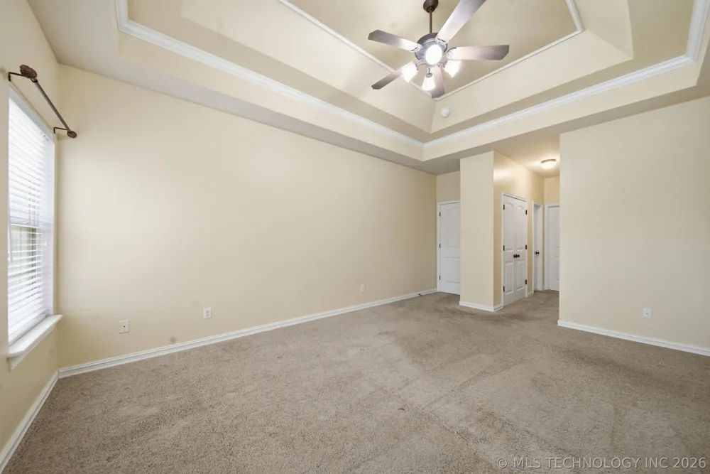 208 New Haven Street Catoosa, OK 74015