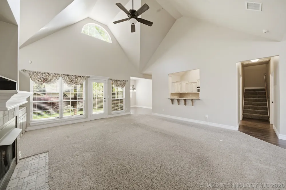 208 New Haven Street Catoosa, OK 74015