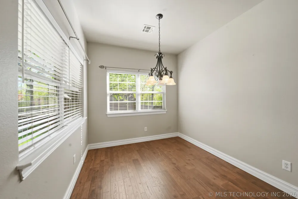 208 New Haven Street Catoosa, OK 74015