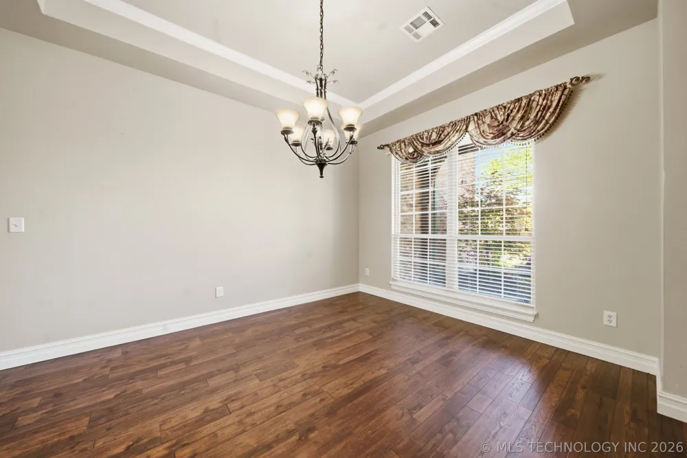 208 New Haven Street Catoosa, OK 74015