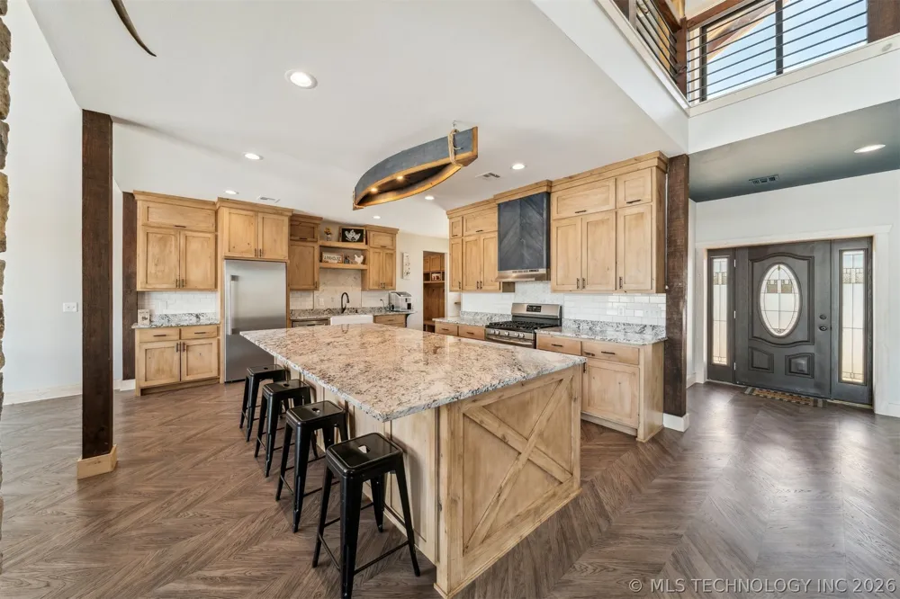 9501 S 4170 ROAD Claremore, OK 74017