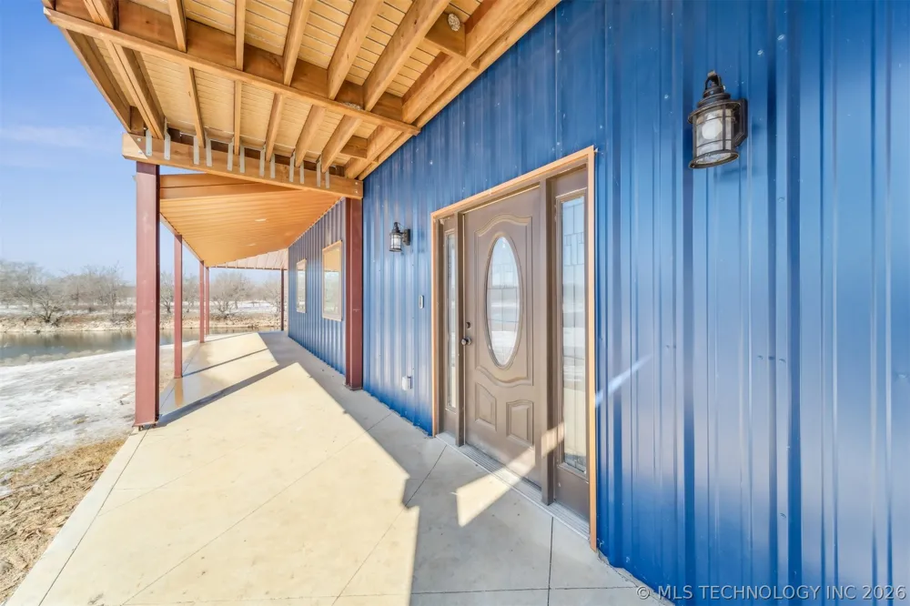 9501 S 4170 ROAD Claremore, OK 74017