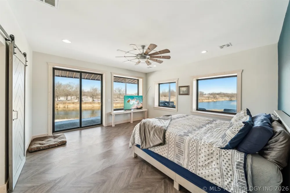 9501 S 4170 ROAD Claremore, OK 74017