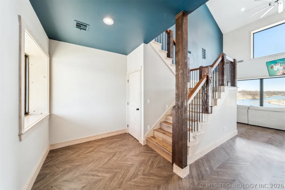 9501 S 4170 ROAD Claremore, OK 74017