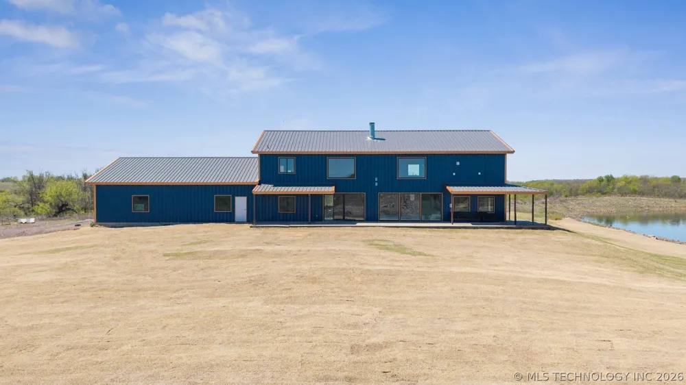9501 S 4170 ROAD Claremore, OK 74017