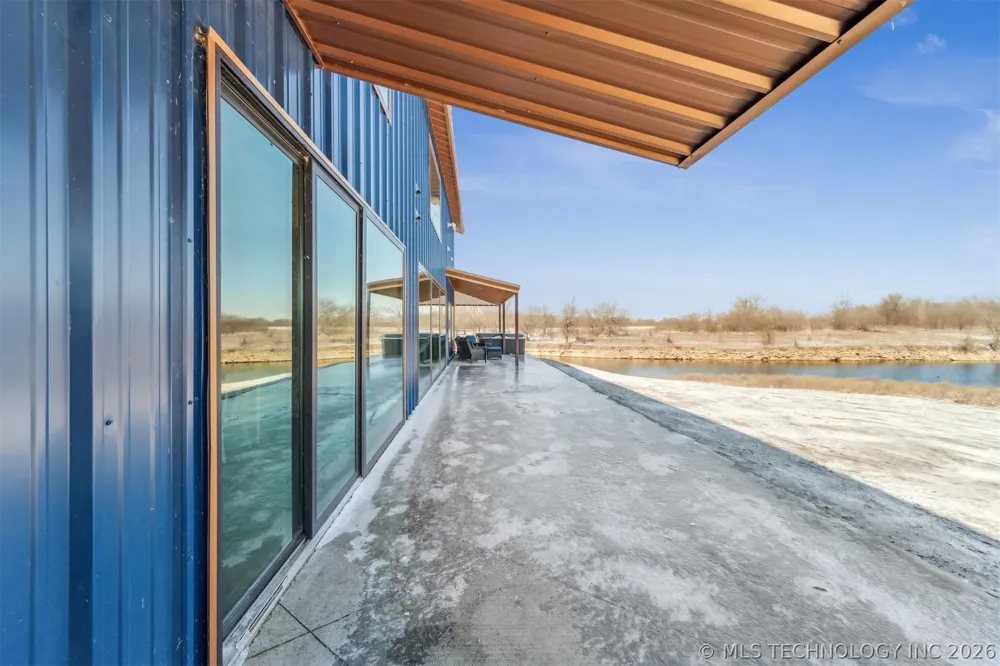 9501 S 4170 ROAD Claremore, OK 74017