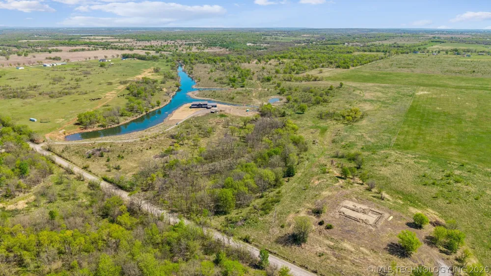 9501 S 4170 ROAD Claremore, OK 74017