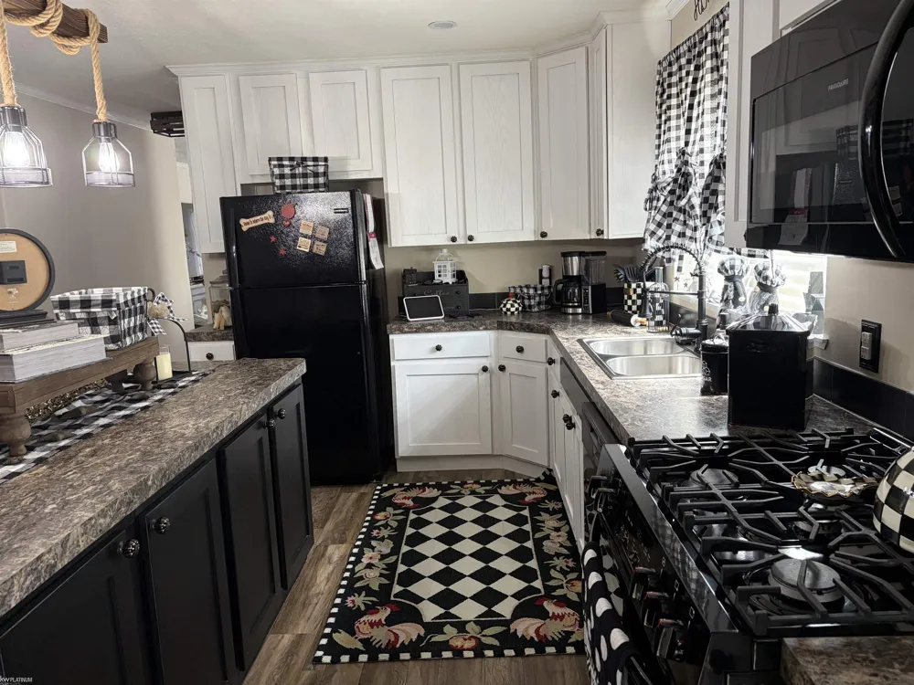 369 Red Pine Drive Genesee Charter Township, MI 48506