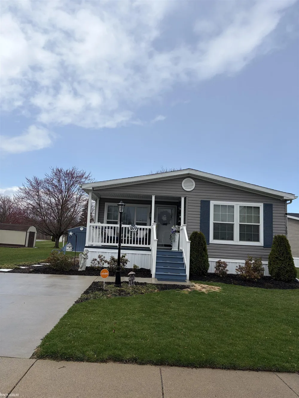 369 Red Pine Drive Genesee Charter Township, MI 48506