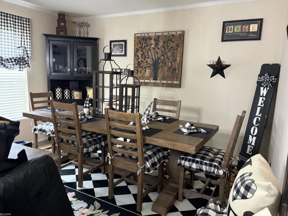369 Red Pine Drive Genesee Charter Township, MI 48506