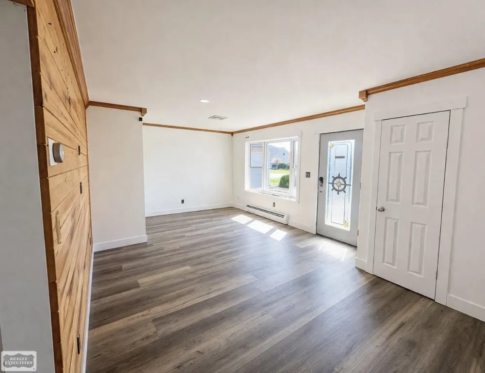 50550 Lagae Street New Baltimore City, MI 48047