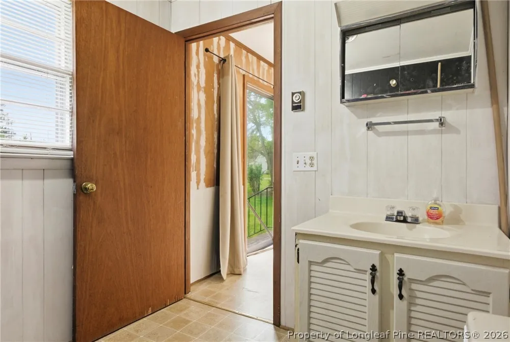 113 Third Street Dublin, NC 28332