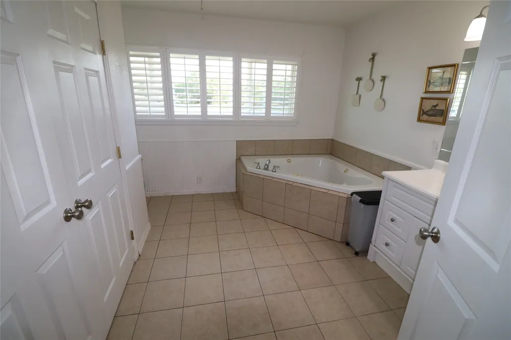 220 US Highway 380 W Jacksboro, TX 76458