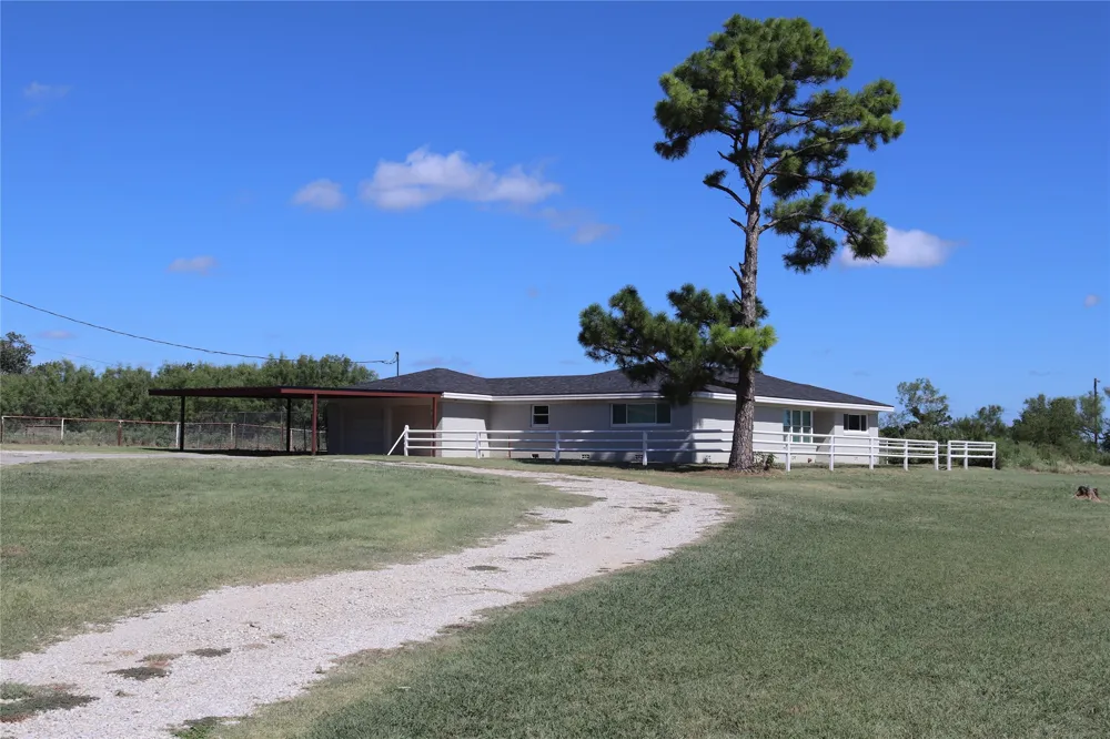 220 US Highway 380 W Jacksboro, TX 76458