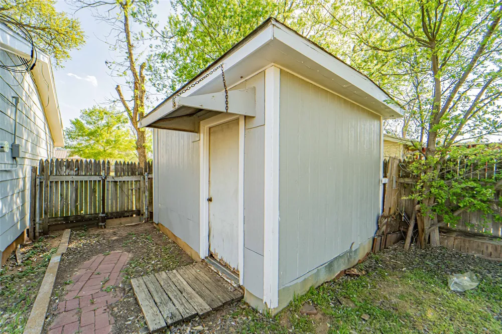 1304 Sycamore Street Breckenridge, TX 76424