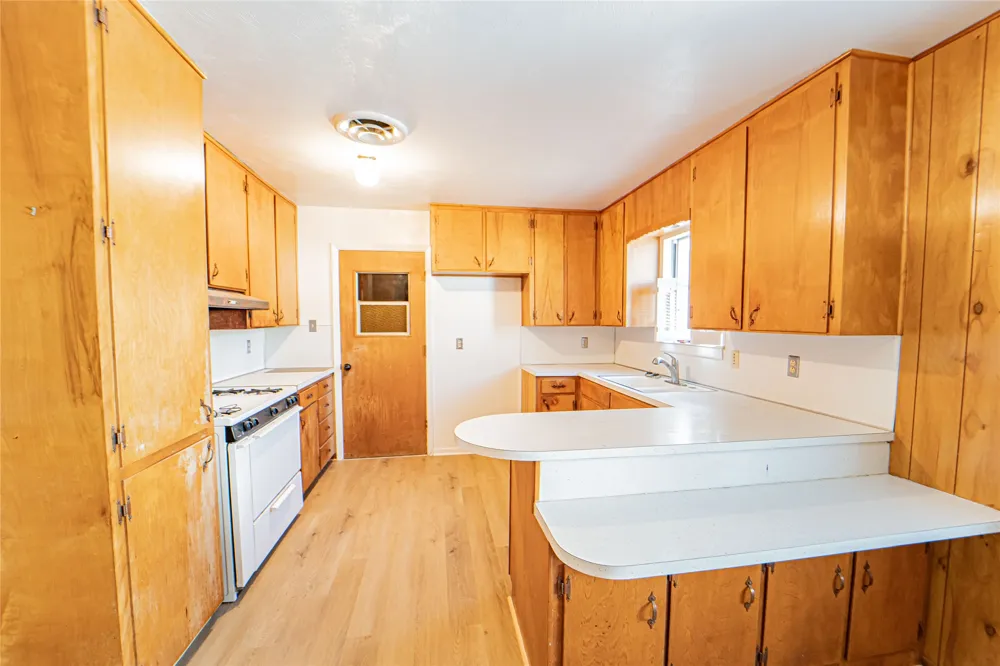 1304 Sycamore Street Breckenridge, TX 76424