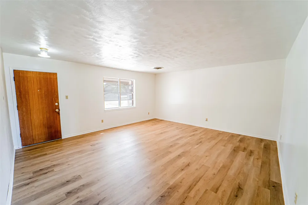1304 Sycamore Street Breckenridge, TX 76424