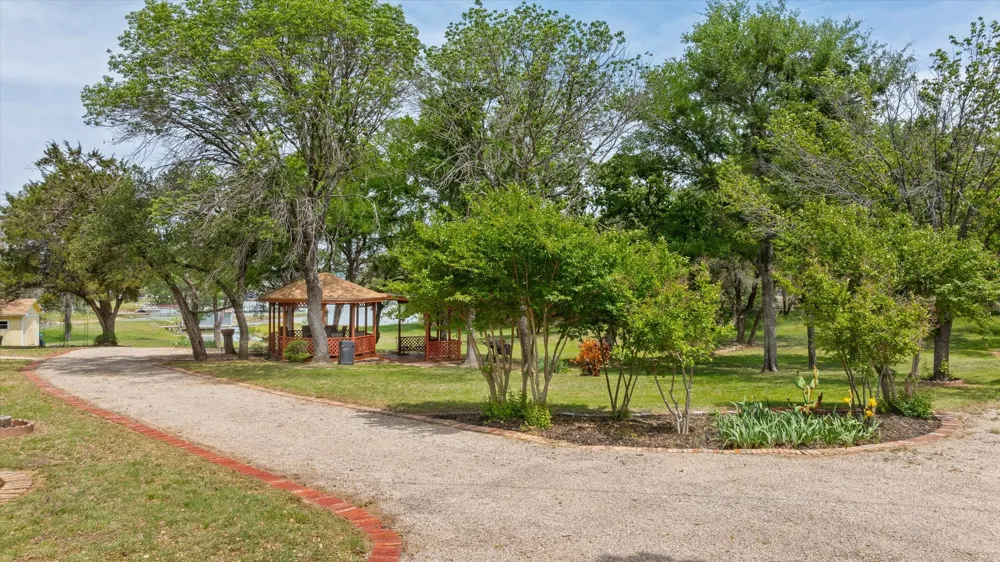251 Dunn Drive Palo Pinto, TX 76484