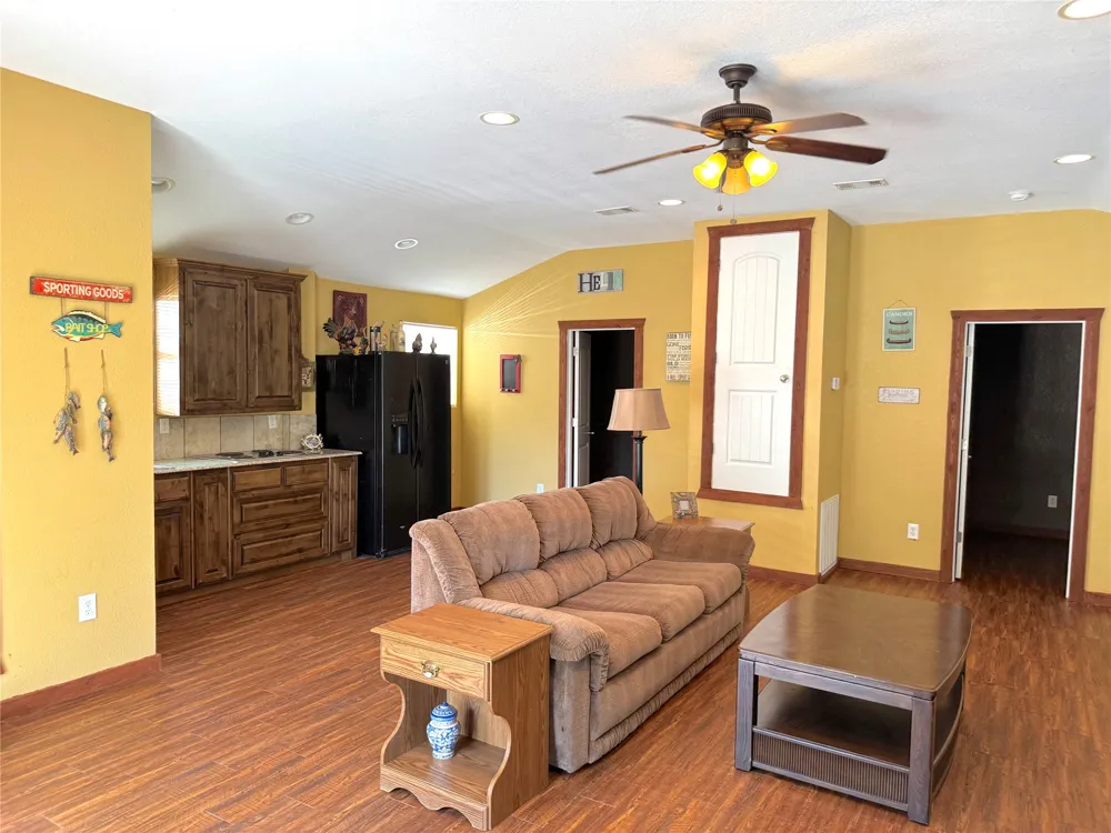 251 Dunn Drive Palo Pinto, TX 76484