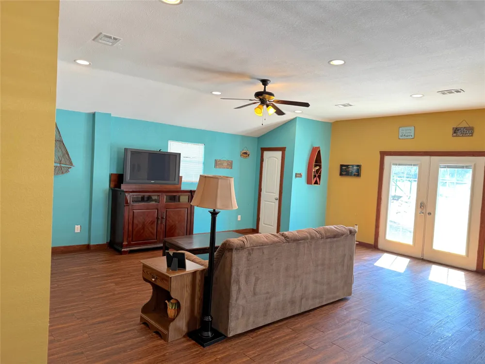 251 Dunn Drive Palo Pinto, TX 76484