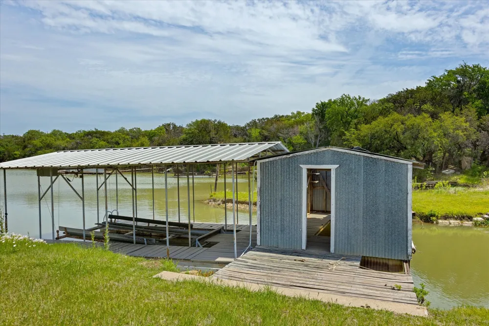 251 Dunn Drive Palo Pinto, TX 76484