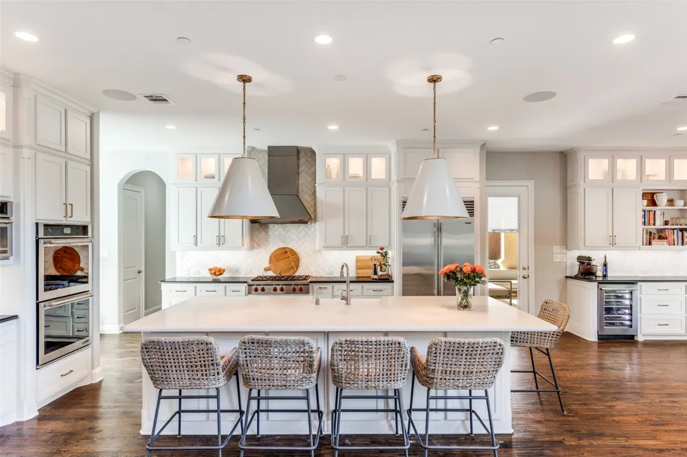 808 Charleston Drive Southlake, TX 76092