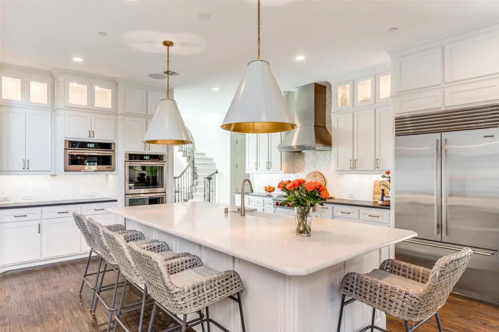 808 Charleston Drive Southlake, TX 76092