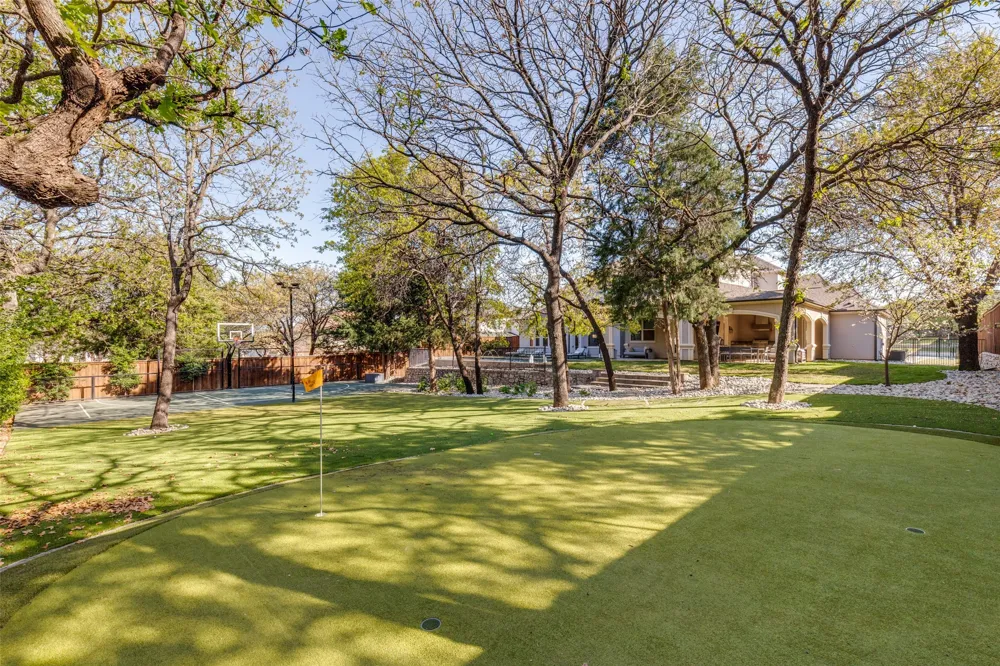808 Charleston Drive Southlake, TX 76092
