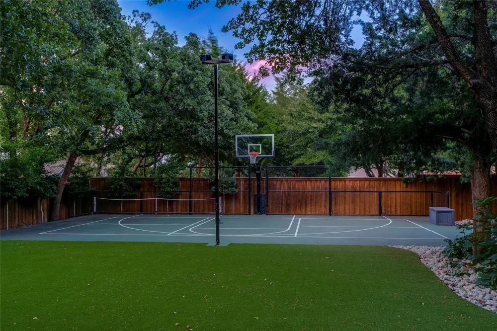 808 Charleston Drive Southlake, TX 76092