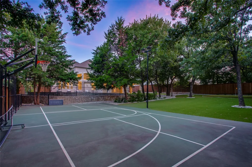 808 Charleston Drive Southlake, TX 76092