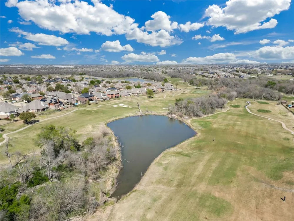 6205 Fieldcrest Lane Sachse, TX 75048