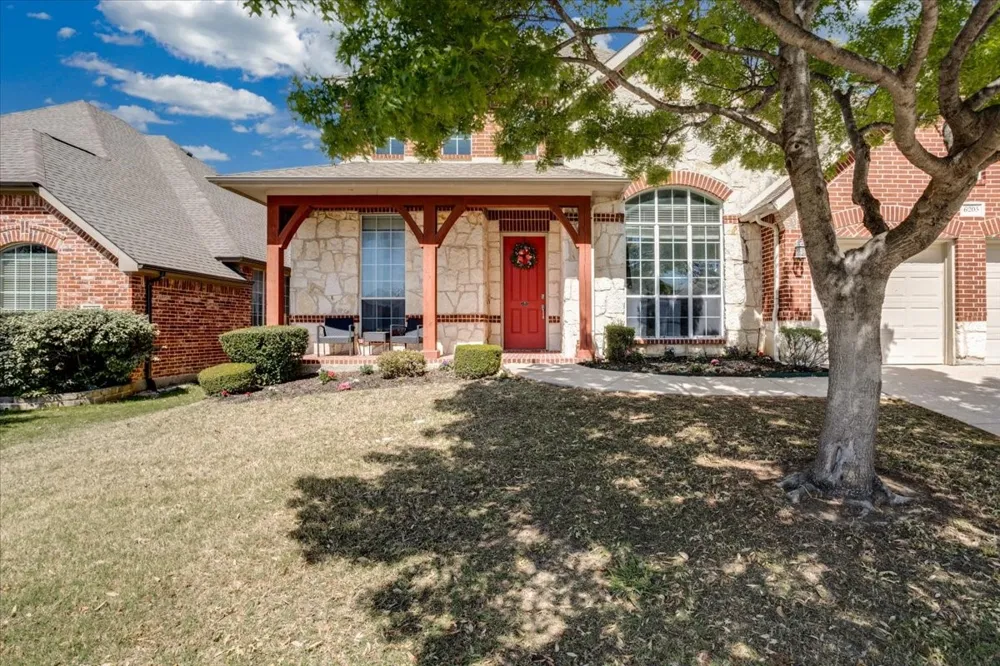 6205 Fieldcrest Lane Sachse, TX 75048