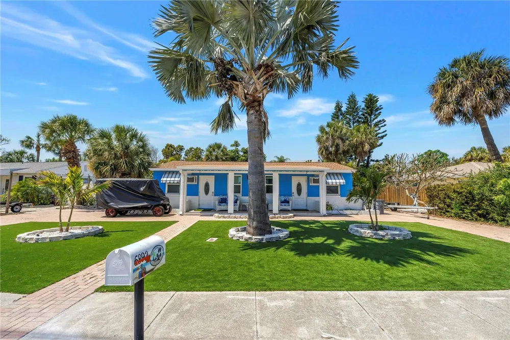 6892 GULF WINDS DRIVE #2 St Pete Beach, FL 33706