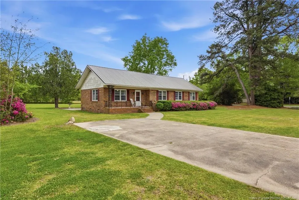 113 Third Street Dublin, NC 28332