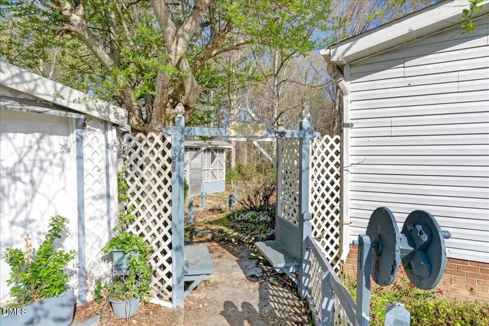 266 Macon-Embro Road Macon, NC 27551