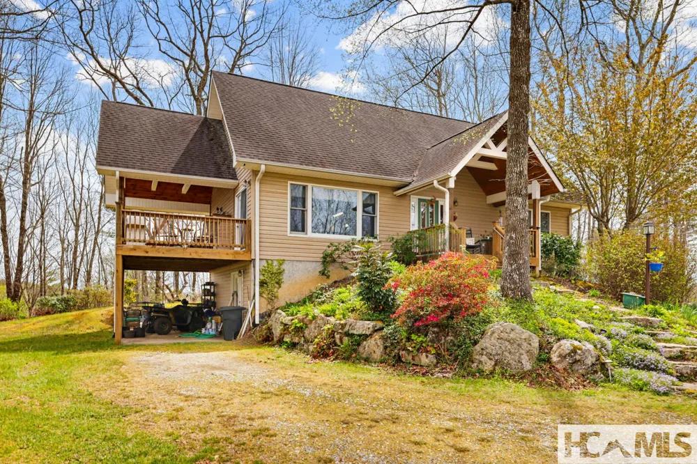 13705 Rosman Highway Lake Toxaway, NC 28747