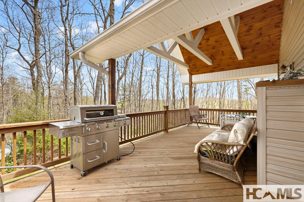 13705 Rosman Highway Lake Toxaway, NC 28747