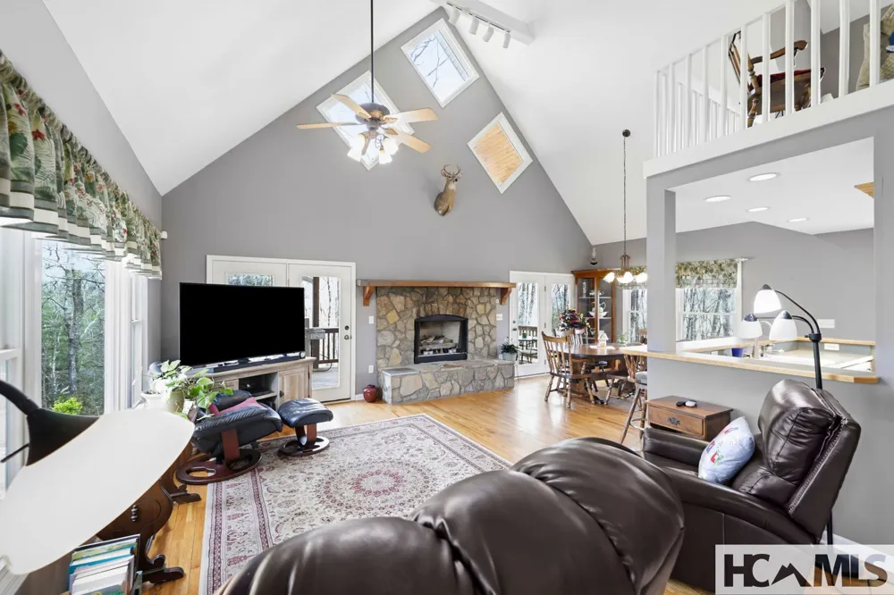 13705 Rosman Highway Lake Toxaway, NC 28747