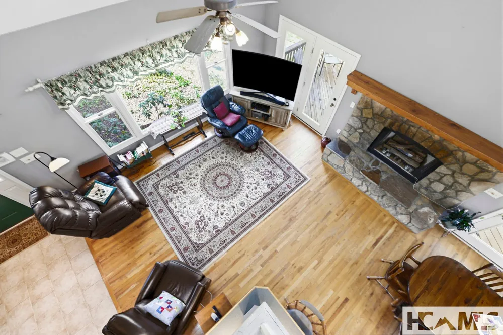 13705 Rosman Highway Lake Toxaway, NC 28747